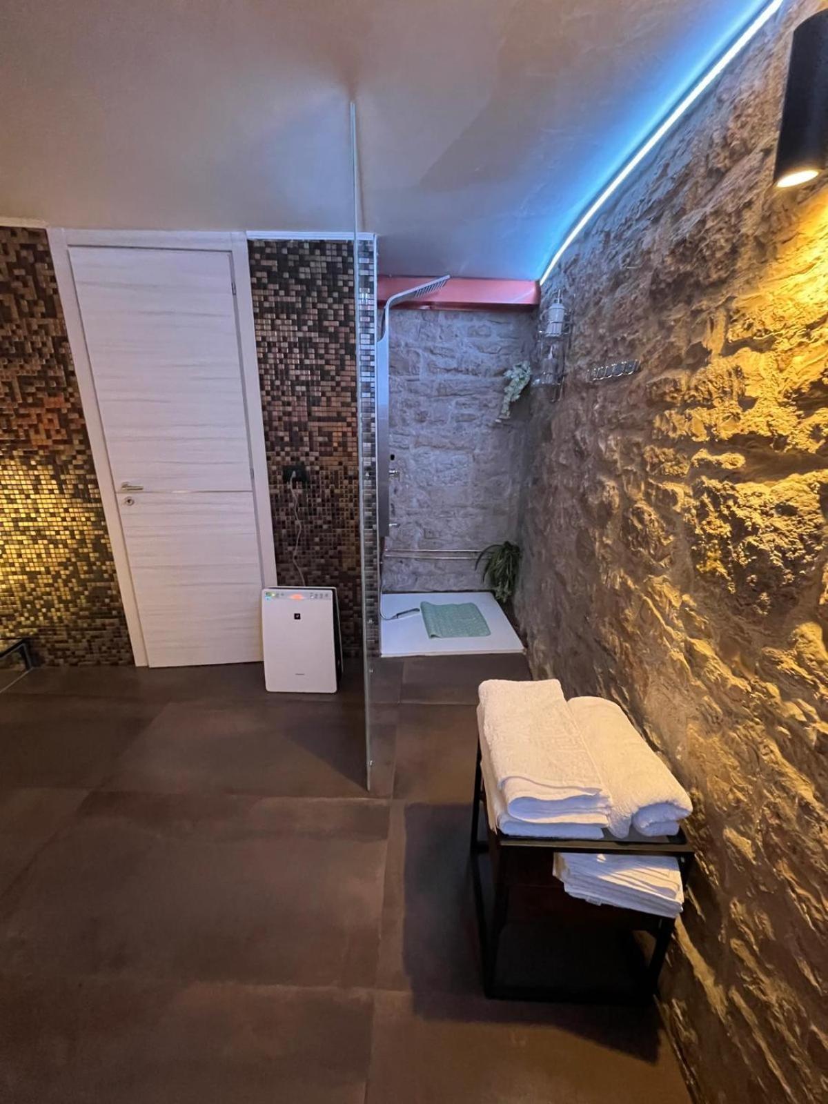 Relax For A Day Bed & Breakfast บาร์เลตตา ภายนอก รูปภาพ