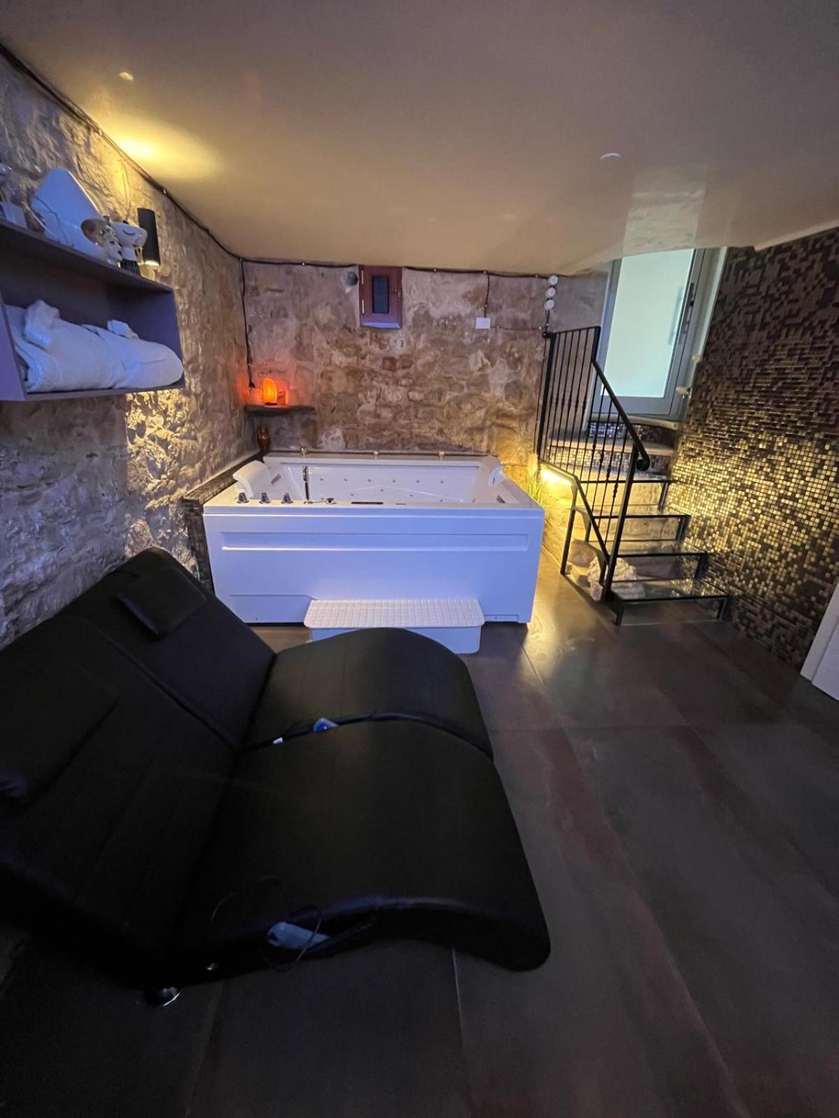 Relax For A Day Bed & Breakfast บาร์เลตตา ภายนอก รูปภาพ